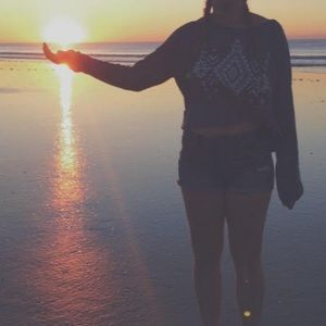 Meet your Posher, Sunaholic